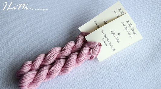 Hand dyed cotton thread / floss (6 strands) light fuchsia (134) for cross stitch / embroidery