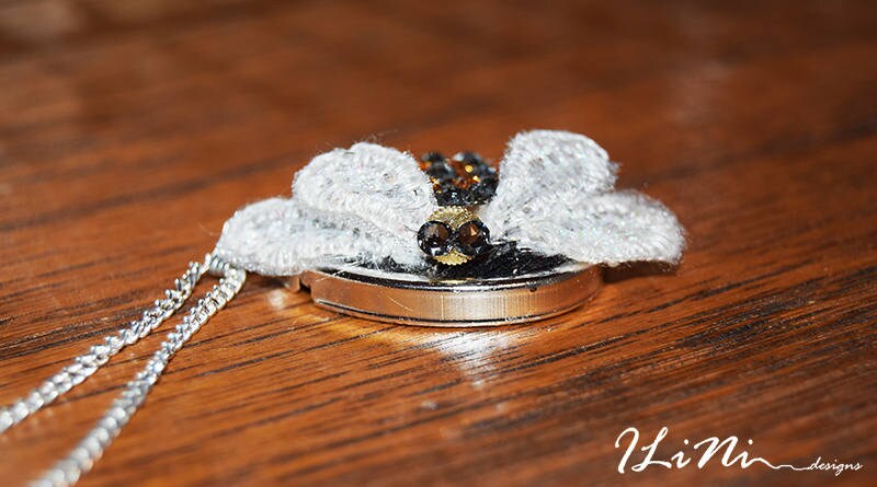 OOAK bumble bee steampunk necklace